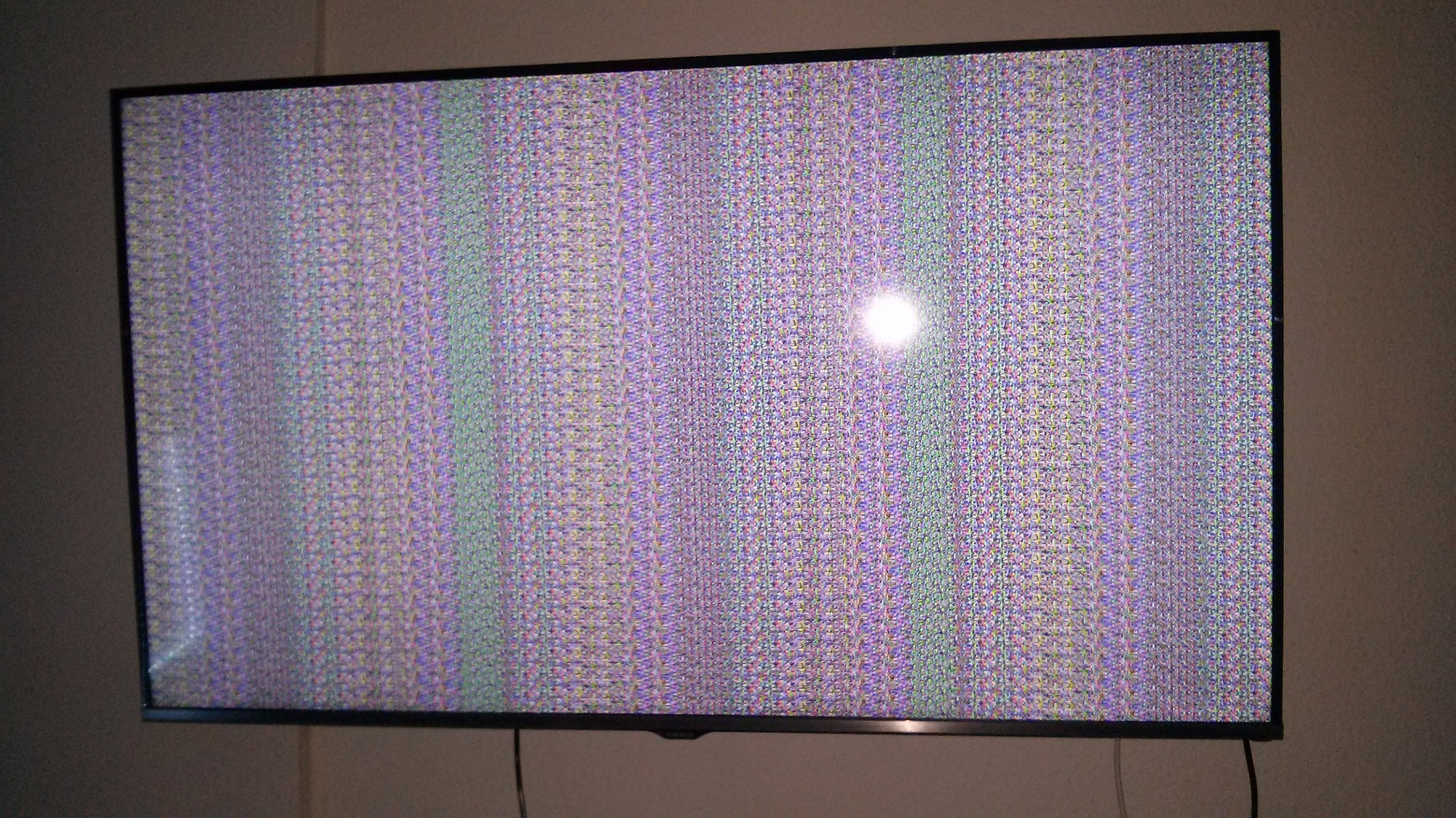 Grüne Streifen Auf Dem Bildschirm Bunte Streifen auf Monitor Pc? (Asus, Support)