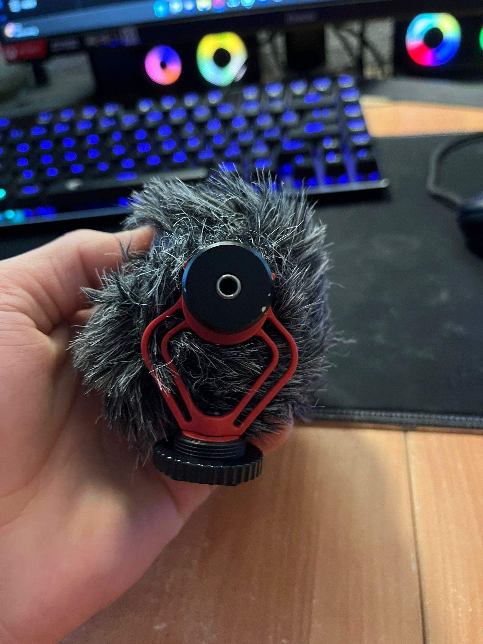 Canon EOS 2000D externes Mikrofon? (Video, Bilder, Kamera)