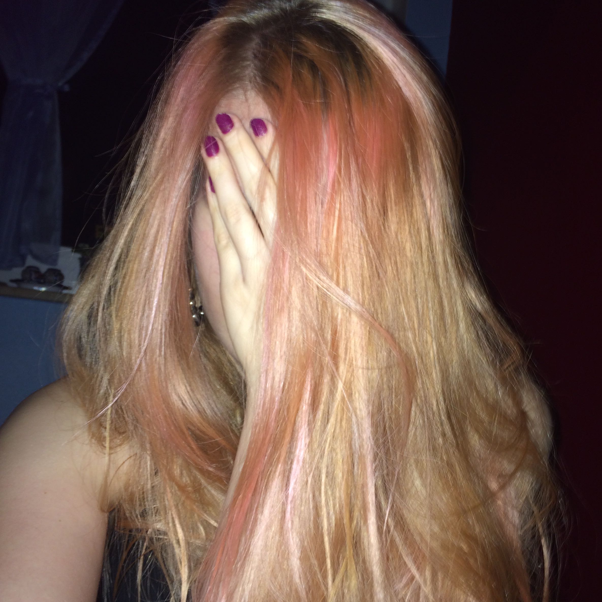 Wie Bekommt Man Haarfarbe Aus Klamotten Raus Carnation Pink directions rausblondieren? (Haare, Friseur, Haarfarbe)