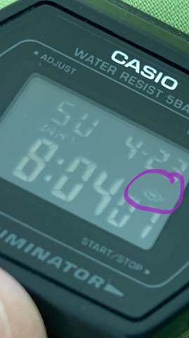 Casio 3294 piept nachts - was bedeutet dieses Symbol?