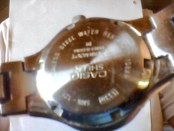 Casio Uhr Deckel Offnen Wegen Batteriewechsel Aber Wie Text Lesen Mode Hobby Schmuck