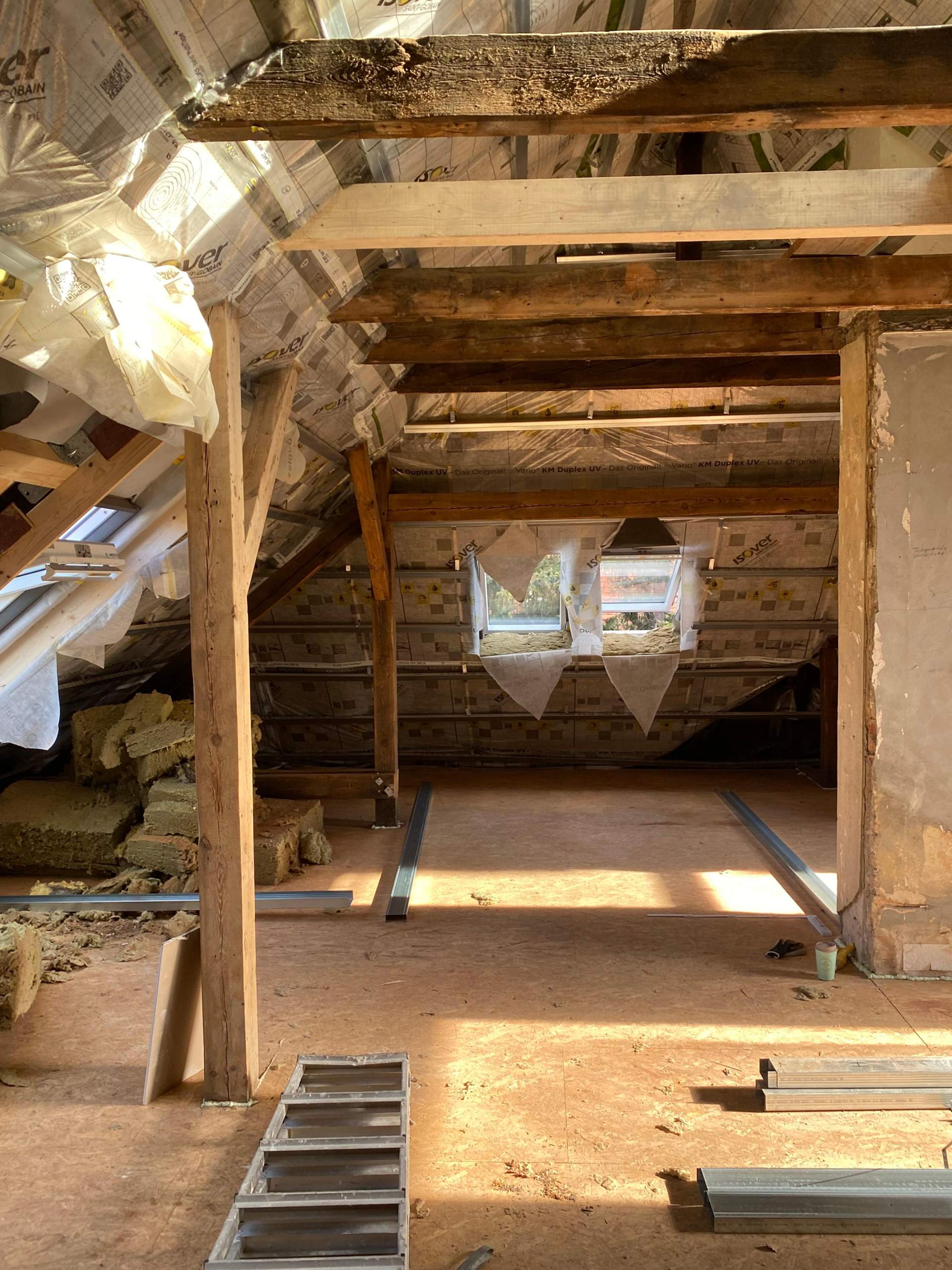 Dachbalken Ölen oder lasieren? (Möbel, Holz, heimwerken)