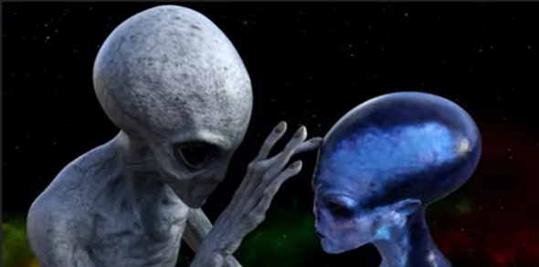 Denkt ihr, dass es möglich ist, dass Außerirdische unter uns versteckt leben und unsere Gedanken kontrollieren?