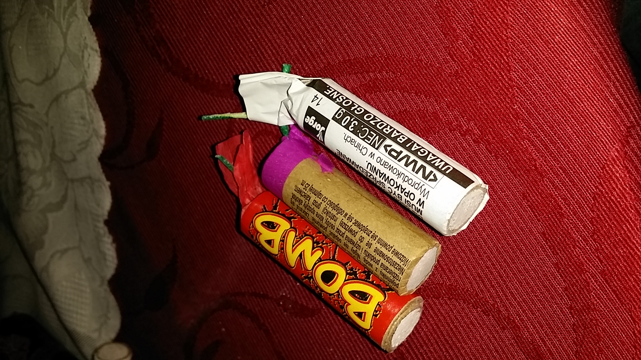 Darf ich diese Böller mit nach Deutschland bringen? (Silvester, Boeller)
