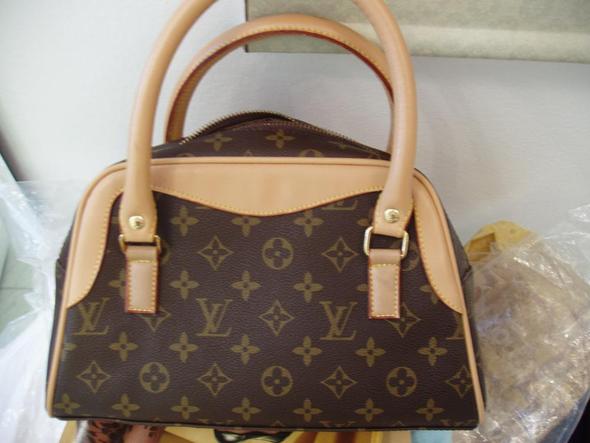 Zu schade zum Wegwerfen? - (Tasche, Handtasche, Louis Vuitton)