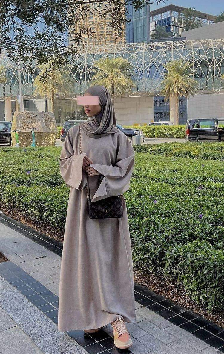 Darf man als Christin muslimische kleidung tragen? (Christentum