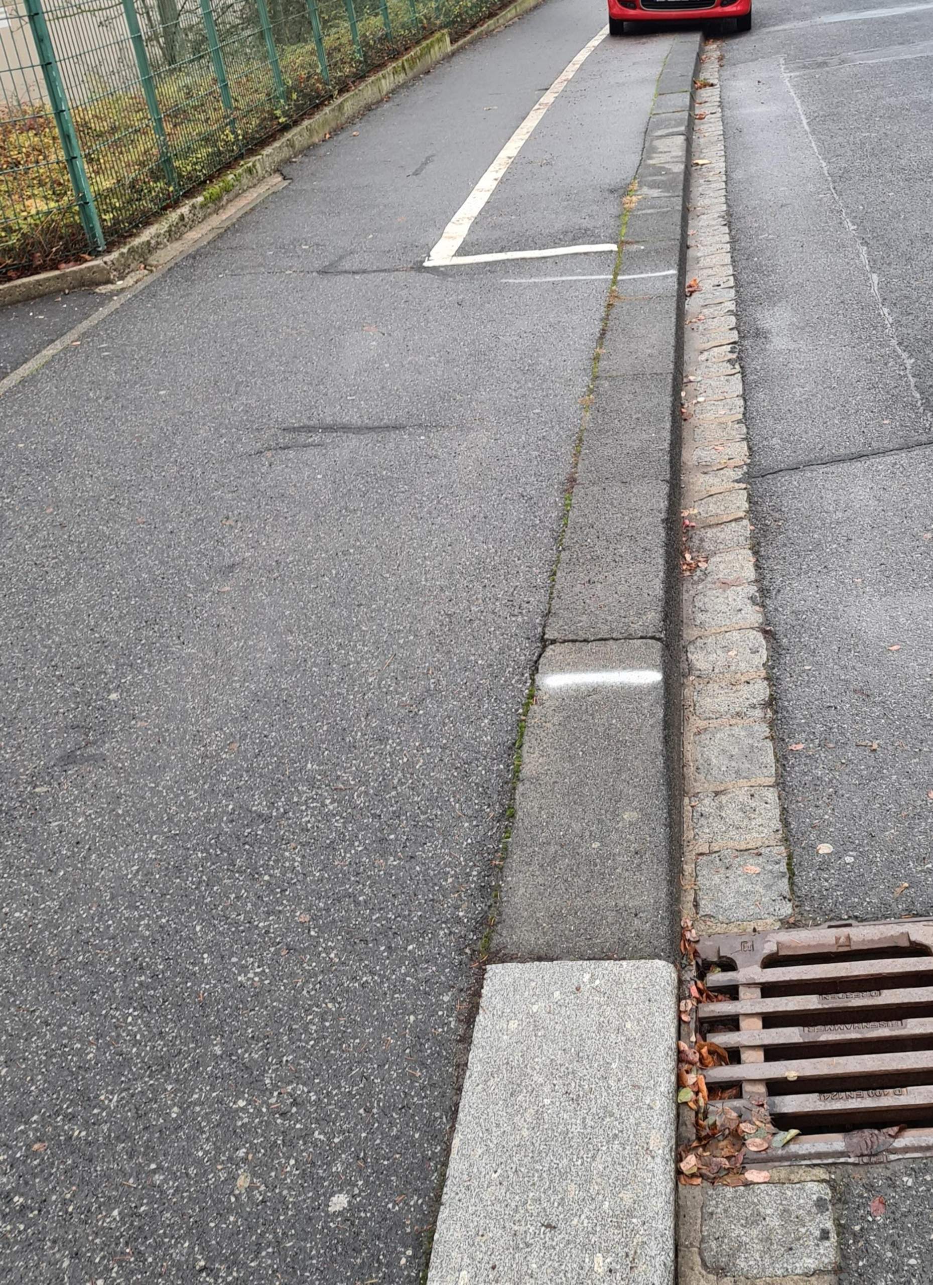 Darf man hier Parken? (Parkplatz)