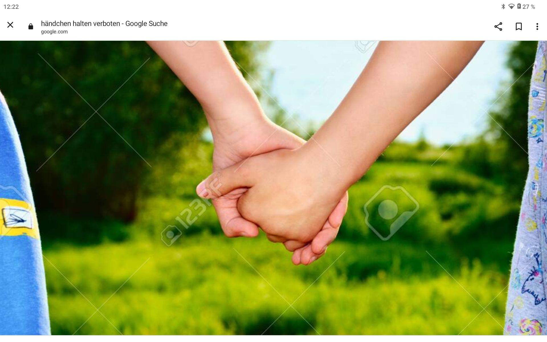 Darf mein Freund mit meiner Cousine Händchen halten wen ich nicht dabei