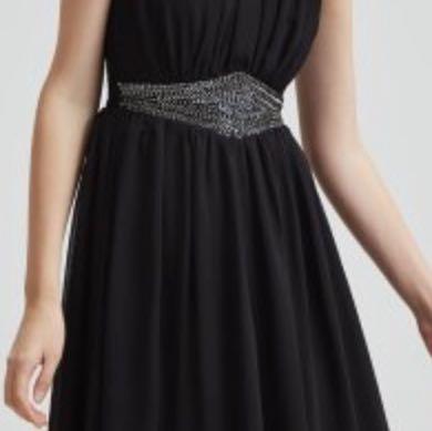 ...... - (Kleid, Outfit, Oper)
