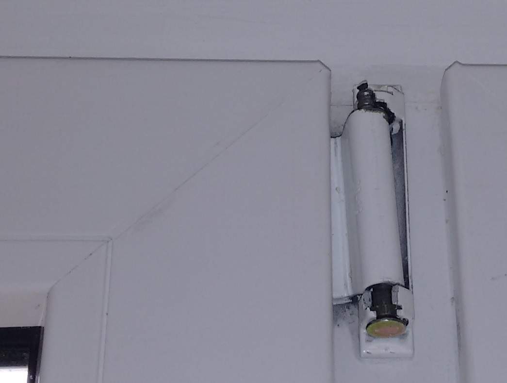 Das Scharnier bei unseren Alü- oder Kunststoff-Terassentür ist