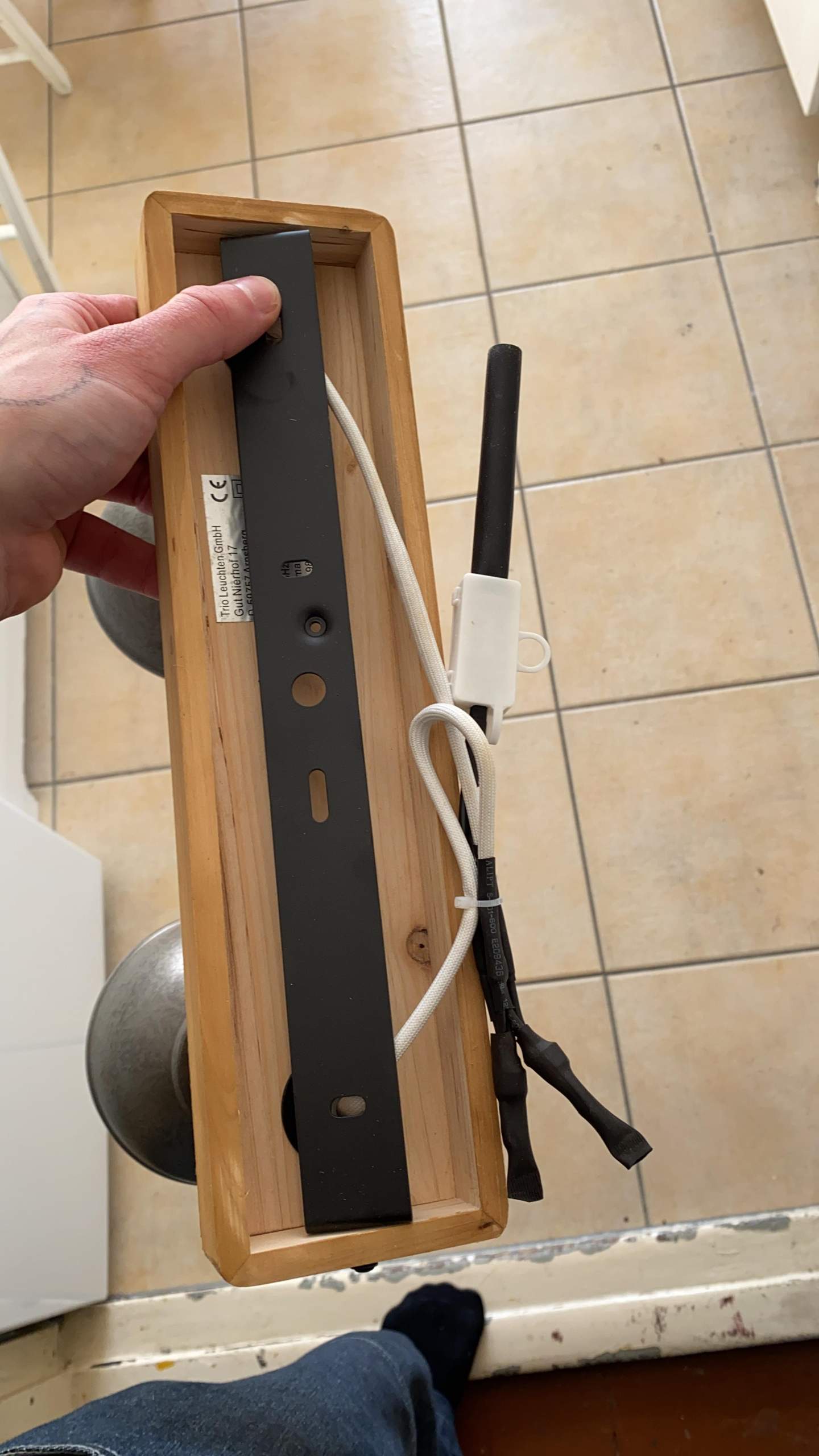 Deckenleuchte über Steckdose anschließen? Strom, Elektrik)