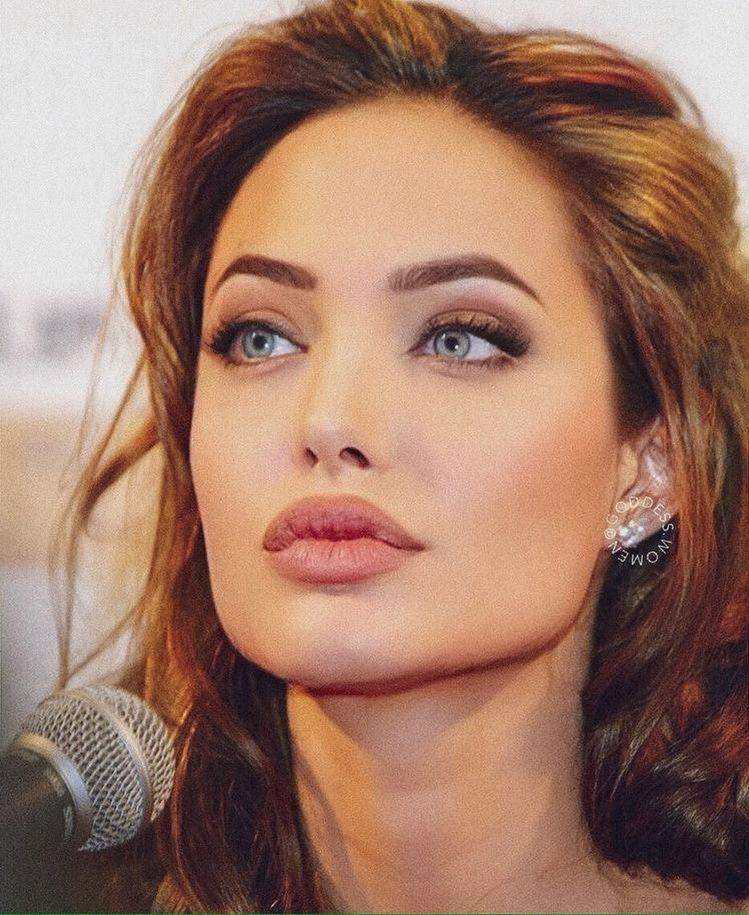 Der beste Film mit Angelina Jolie? (Filme und Serien, Umfrage, Abstimmung) Der beste Film mit Angelina Jolie? (Filme und Serien, Umfrage, Abstimmung)