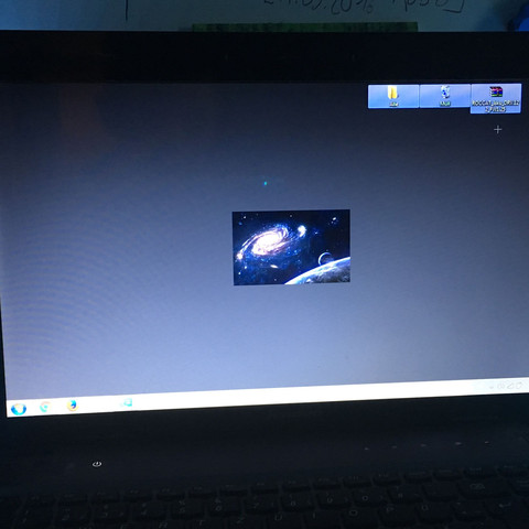 Desktop Hintergrund Hat Falsche Auflosung Zu Gross Verpixelt Oder