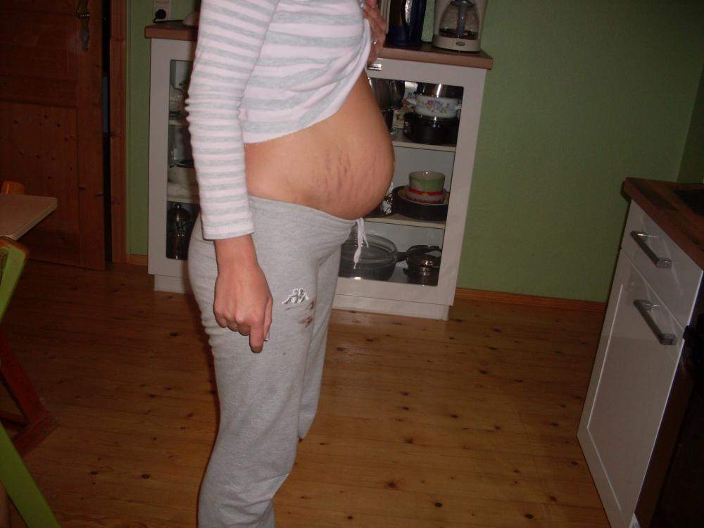 Dicker Bauch Ubelkeit Mudigkeit Aber Nicht Schwanger Was Ist Los Mit Mir Schwangerschaft Frauenarzt Dicker Bauch Ubelkeit Mudigkeit Aber Nicht Schwanger Was Ist Los Mit Mir Schwangerschaft Frauenarzt