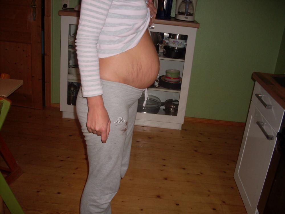 Dicker Bauch Ubelkeit Mudigkeit Aber Nicht Schwanger Was Ist Los Mit Mir Schwangerschaft Frauenarzt Dicker Bauch Ubelkeit Mudigkeit Aber Nicht Schwanger Was Ist Los Mit Mir Schwangerschaft Frauenarzt
