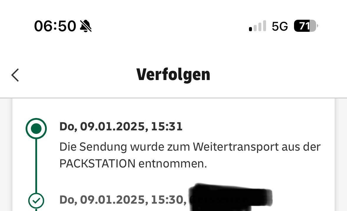 Die Sendung wurde zum Weitertransport aus der PACKSTATION entnommen