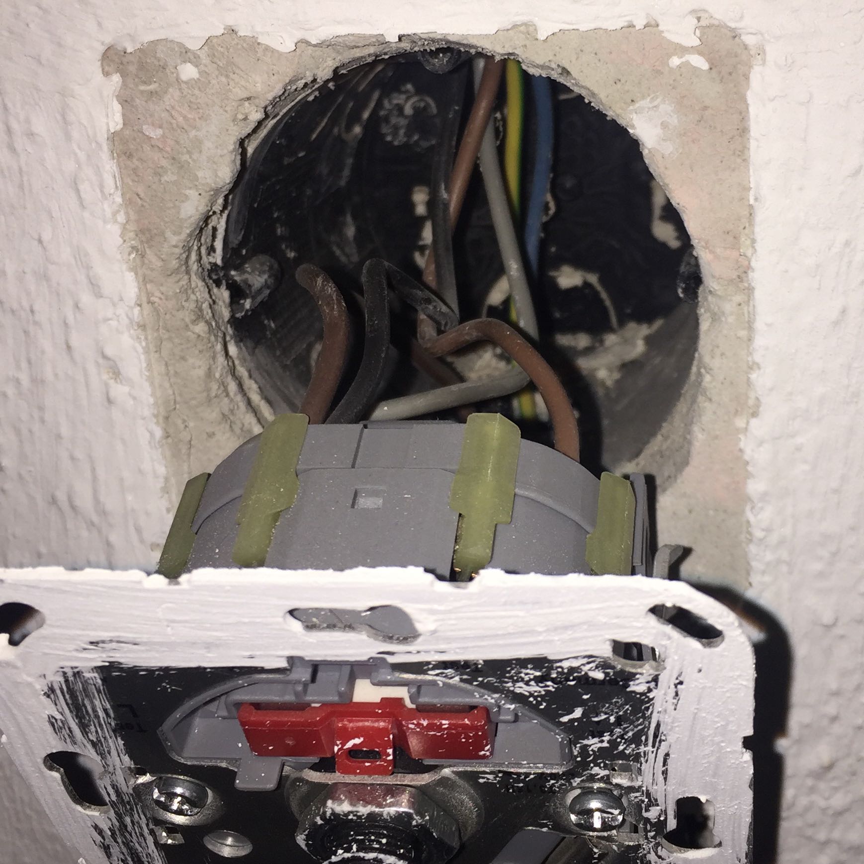 Dimmer ausbauen, 4 Kabel angeschlossen? (Elektronik, Sicherung, Elektriker)