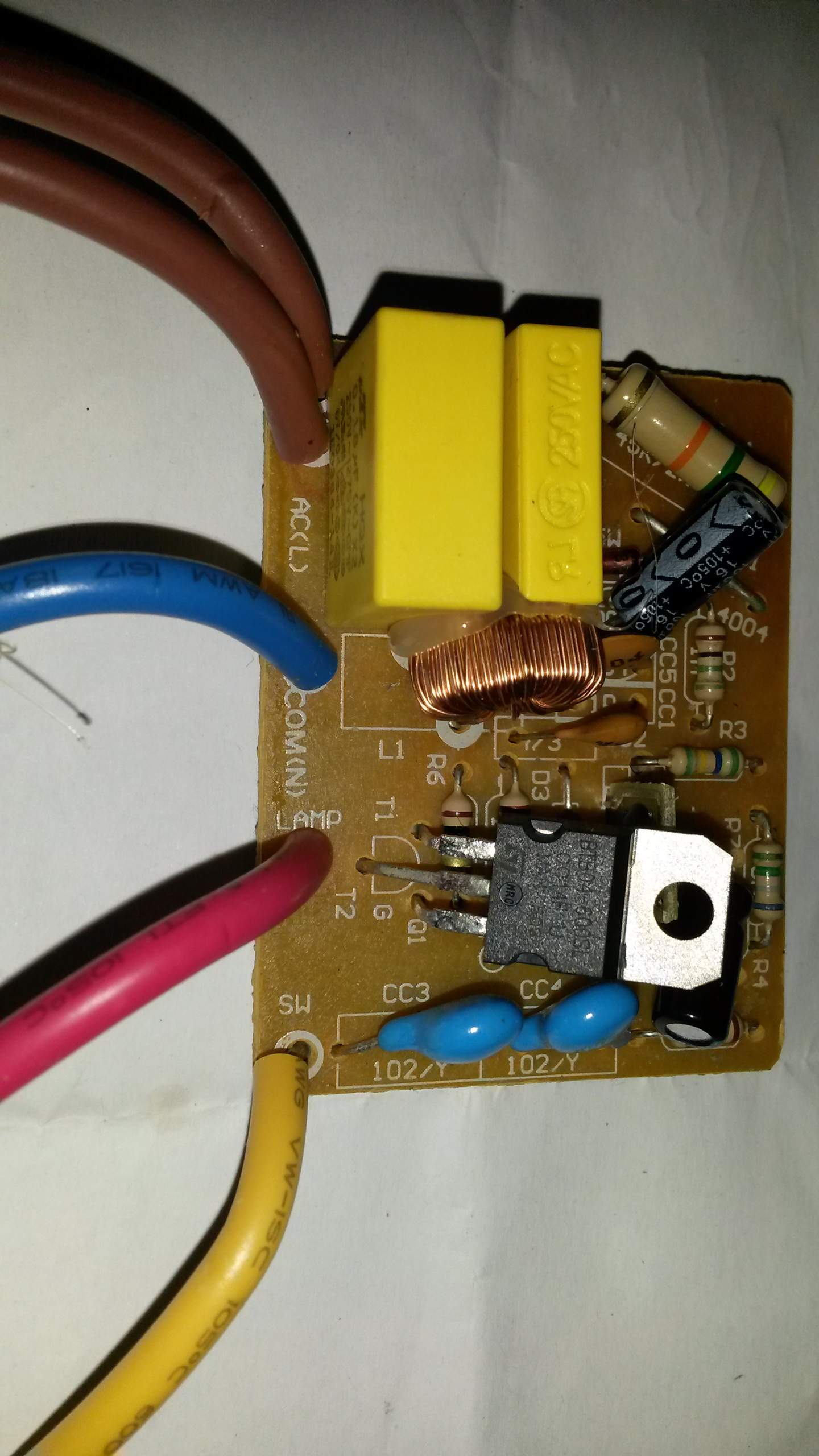 dimmer lampe richtig anschließen? (Elektronik, Anschluss, Verkabelung)