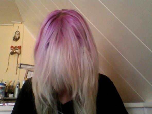 Bild 2 - (Haare, Haarfarbe, Tönung)