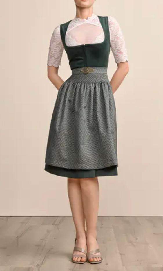 Dirne und Dirndl was gemeinsam? (Kleidung, Aussehen, Outfit)