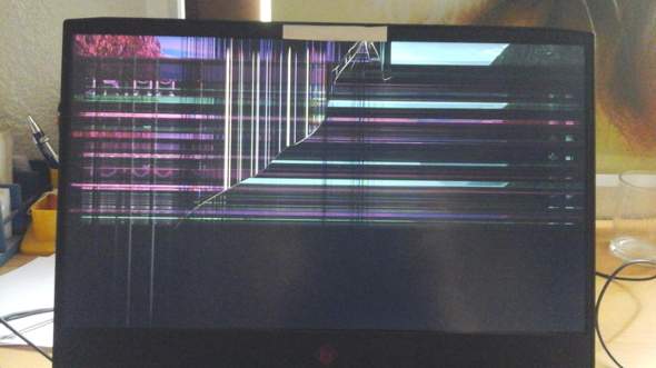 Display Grafikkarte Oder Sonst Etwas Am Laptop Kaputt Technik Computerproblem