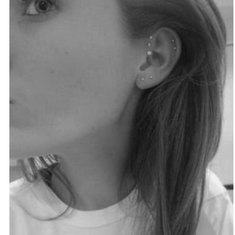 Genau so wollte ich das auch haben mit den Doppel Piercing von Abstand her :) - (Piercing, Doppel Helix)