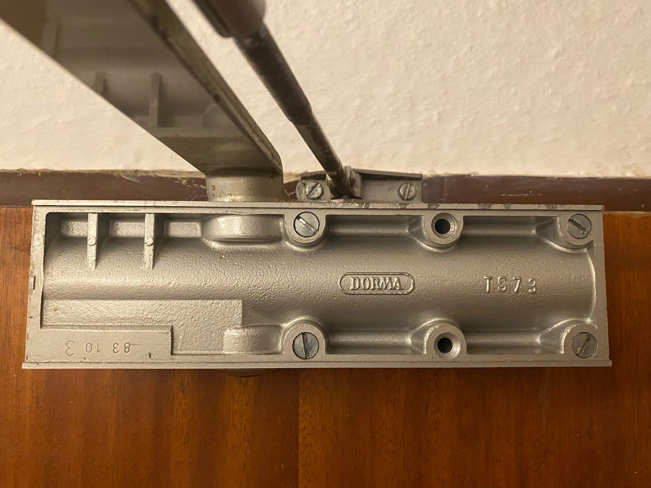 Dorma TS73 Türschließer einstellen? (Technik, Technologie, Handwerk) Dorma TS73 Türschließer einstellen? (Technik, Technologie, Handwerk)