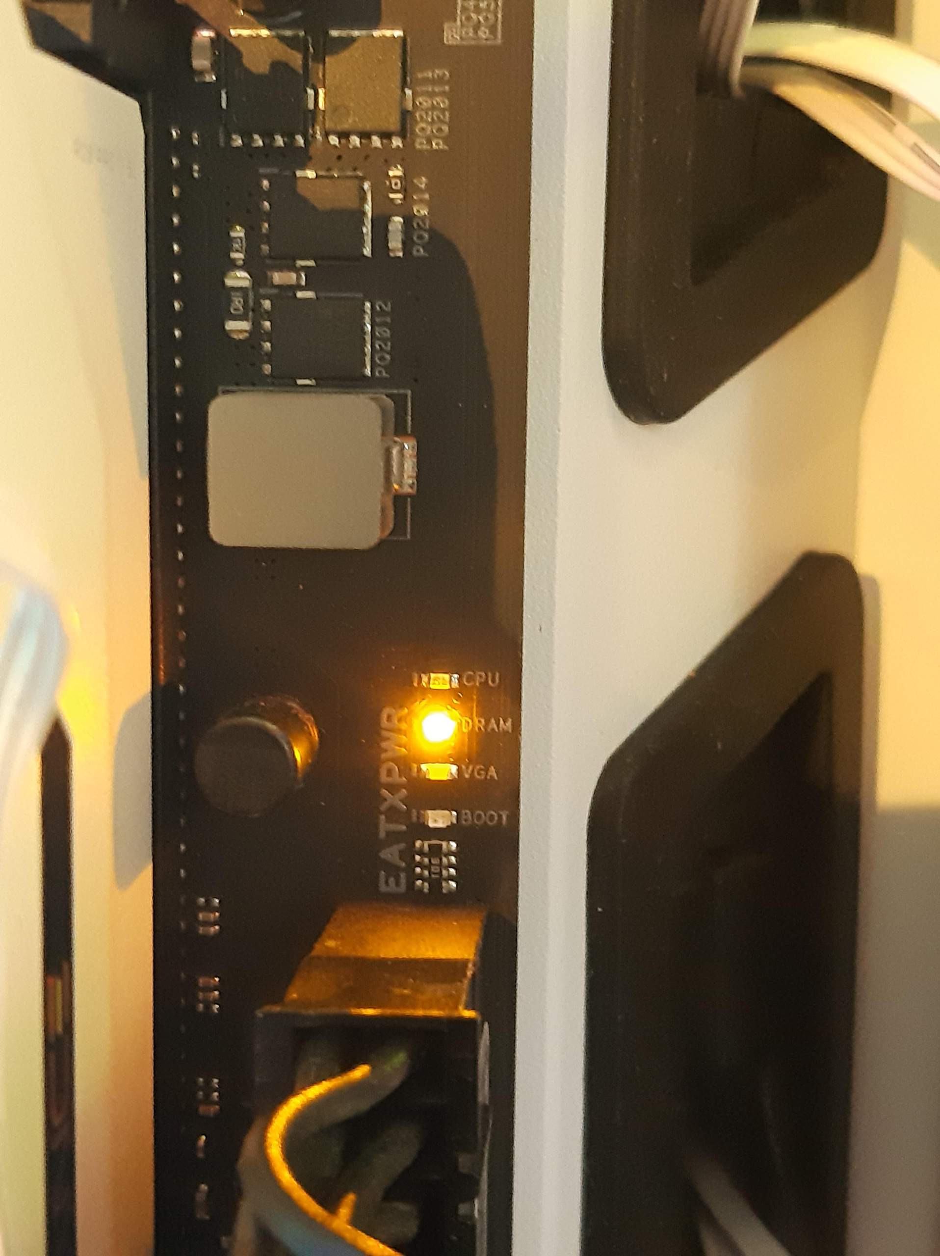 Neues System, Dram Leuchtet Rot, Kein Bild – NROM