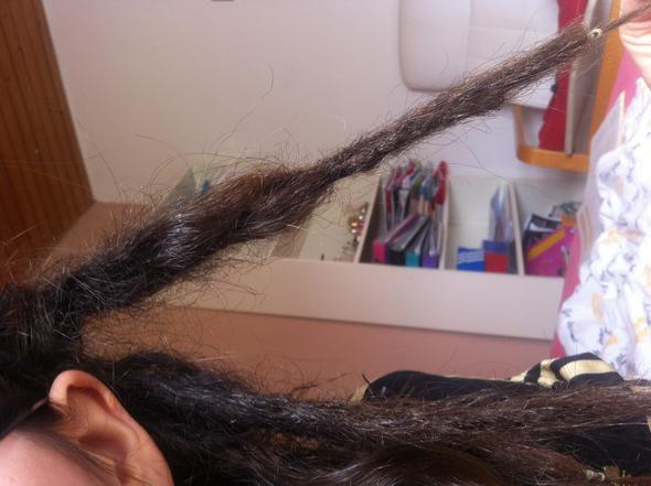 Hier auch - (Haare, Dreadlocks)
