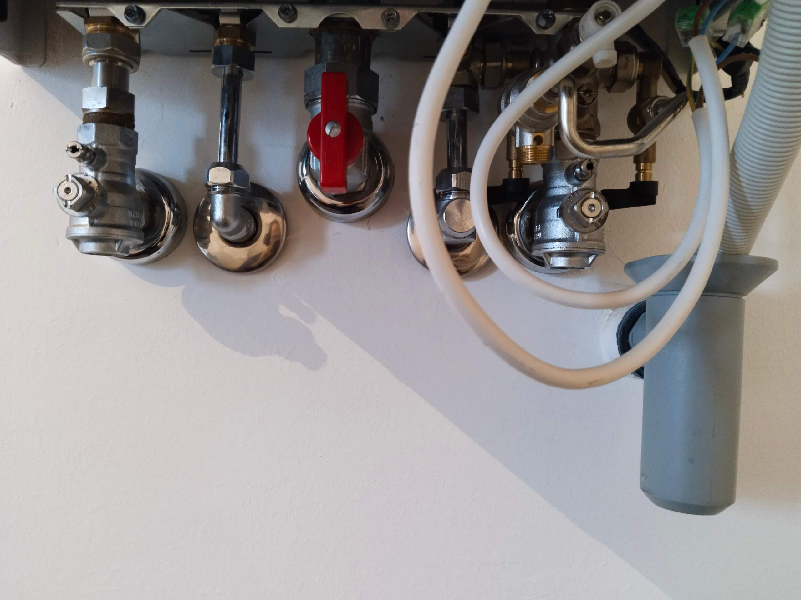 Druck erhöhen bei einer Gastherme Junkers ZWR 247 KE?