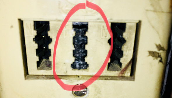 Dsl Stecker In Der Steckdose Abgebrochen Wie Kann Ich In Am Besten Entfernen Computer Technik Internet