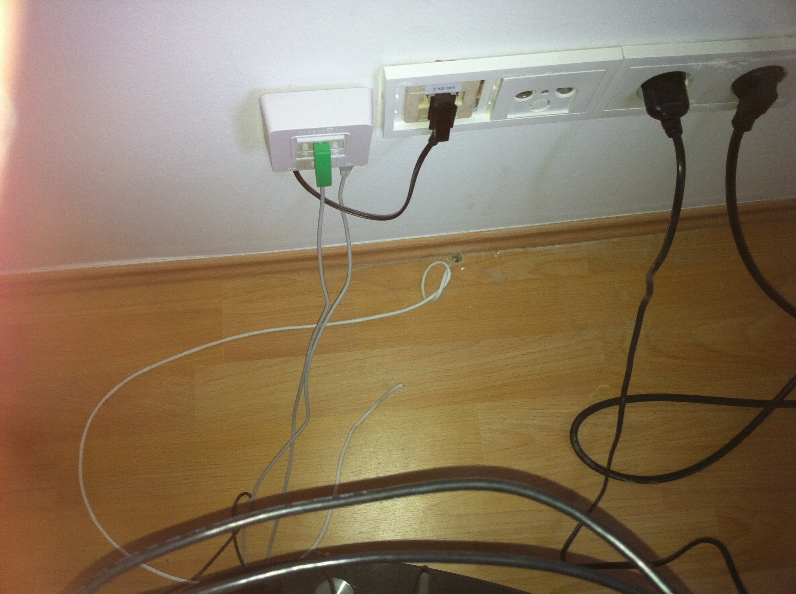 DSL/Telefonkabel richtig verlegt? (Technik, Internet, Kabel)