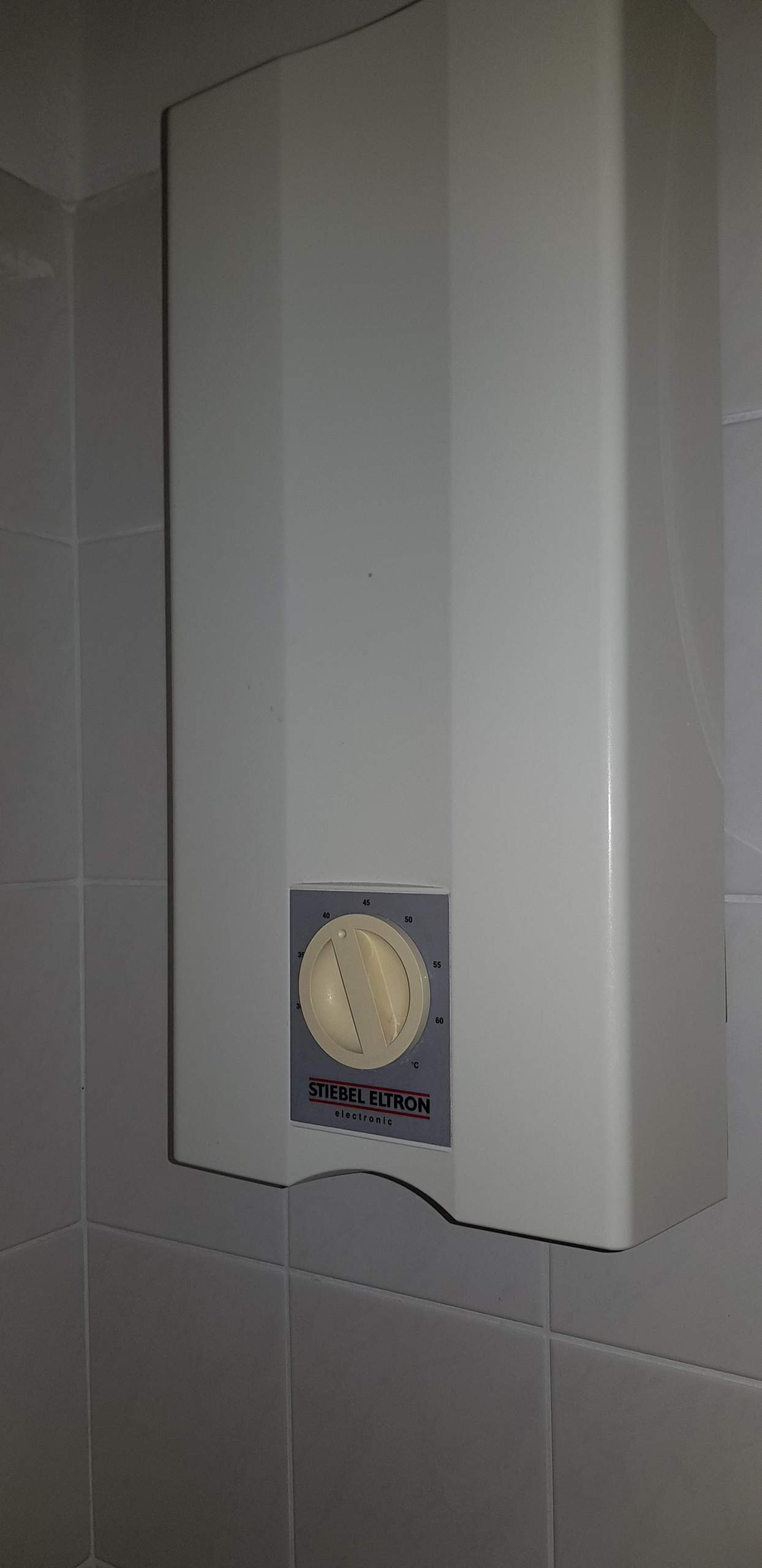 Durchlauferhitzer heizt nicht mehr (Stiebel Eltron HDE24)? (Handwerker, Gas und Durchlauferhitzer heizt nicht mehr (Stiebel Eltron HDE24)? (Handwerker, Gas und