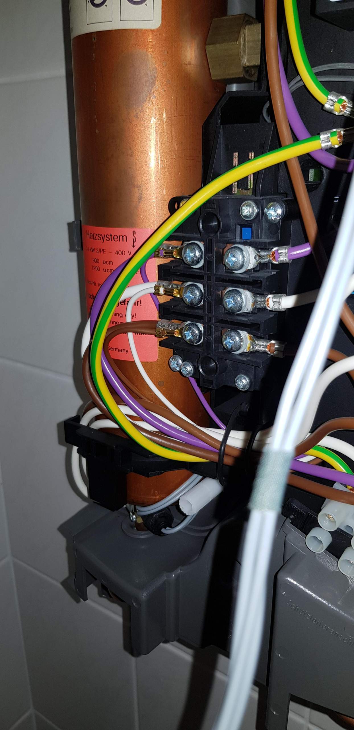 Durchlauferhitzer heizt nicht mehr (Stiebel Eltron HDE24)? (Handwerker, Gas und