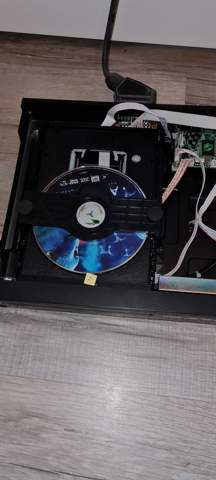 DVD Player Fach öffnet sich nicht?