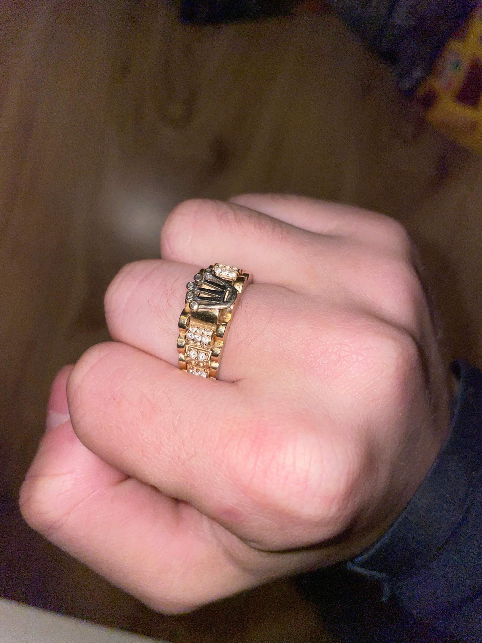 Woran Erkennt Man Echte Steine Im Ring Echte Diamanten im Ring? (Frauen, Wert, Gold)