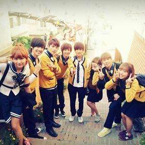Schüler von Sopa 
 - (K-Pop, Austauschjahr, Seoul)