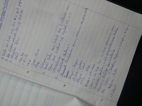 Die zweite Seite - (Schule, Musik, Referat)
