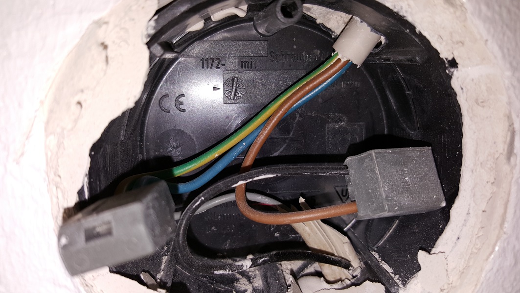 Elektrik neu von 2 Adern auf 3 ? (Altbau)