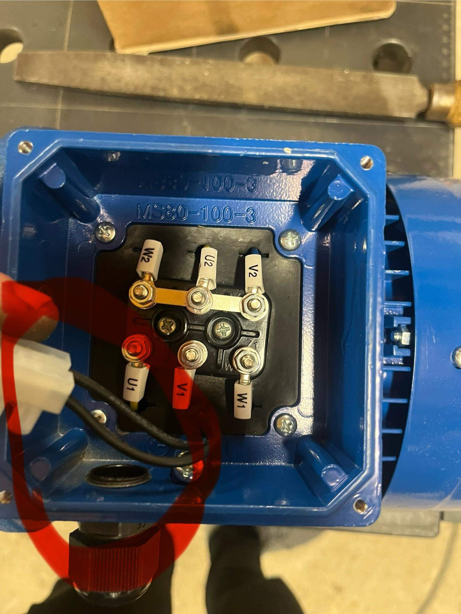 Elektromotor anklemmen? (Elektrik, Werkstatt)