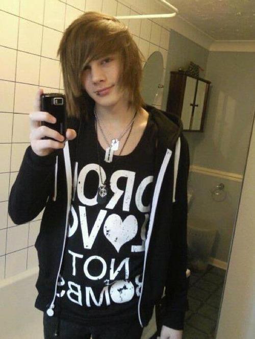 Emo Scene Hair Fur Jungs Haare Styling