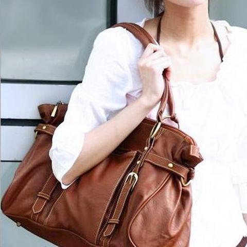 2. braune tasche - (Schule, Frauen, Mode)