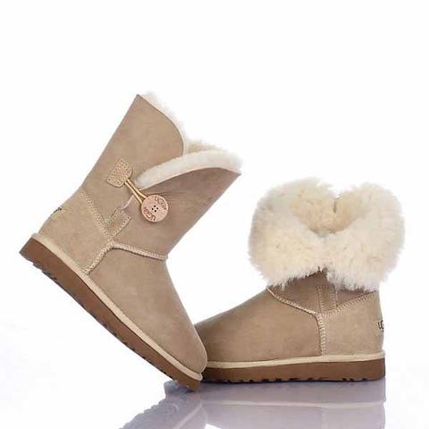 Ugg Boots Bailey Button classic short  - (Höhe, Ugg Boots)