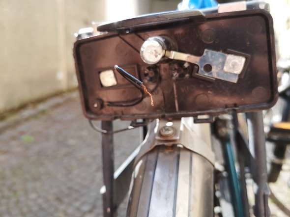 Fahrrad Rucklicht Reparieren Siehe Foto Computer Technik