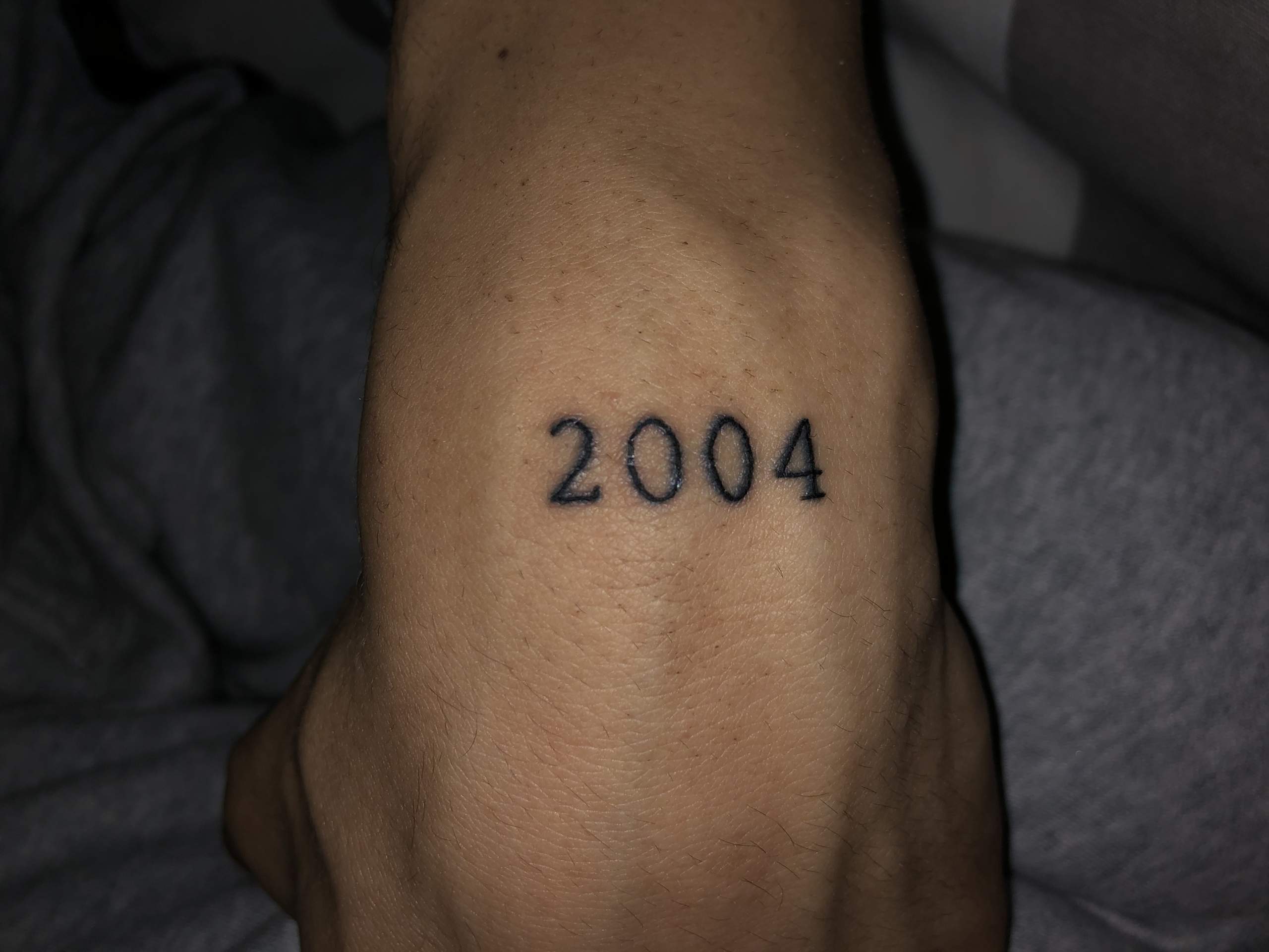 Farbe von Tattoo geht ab ist das Normal oder sind das die Krüste?