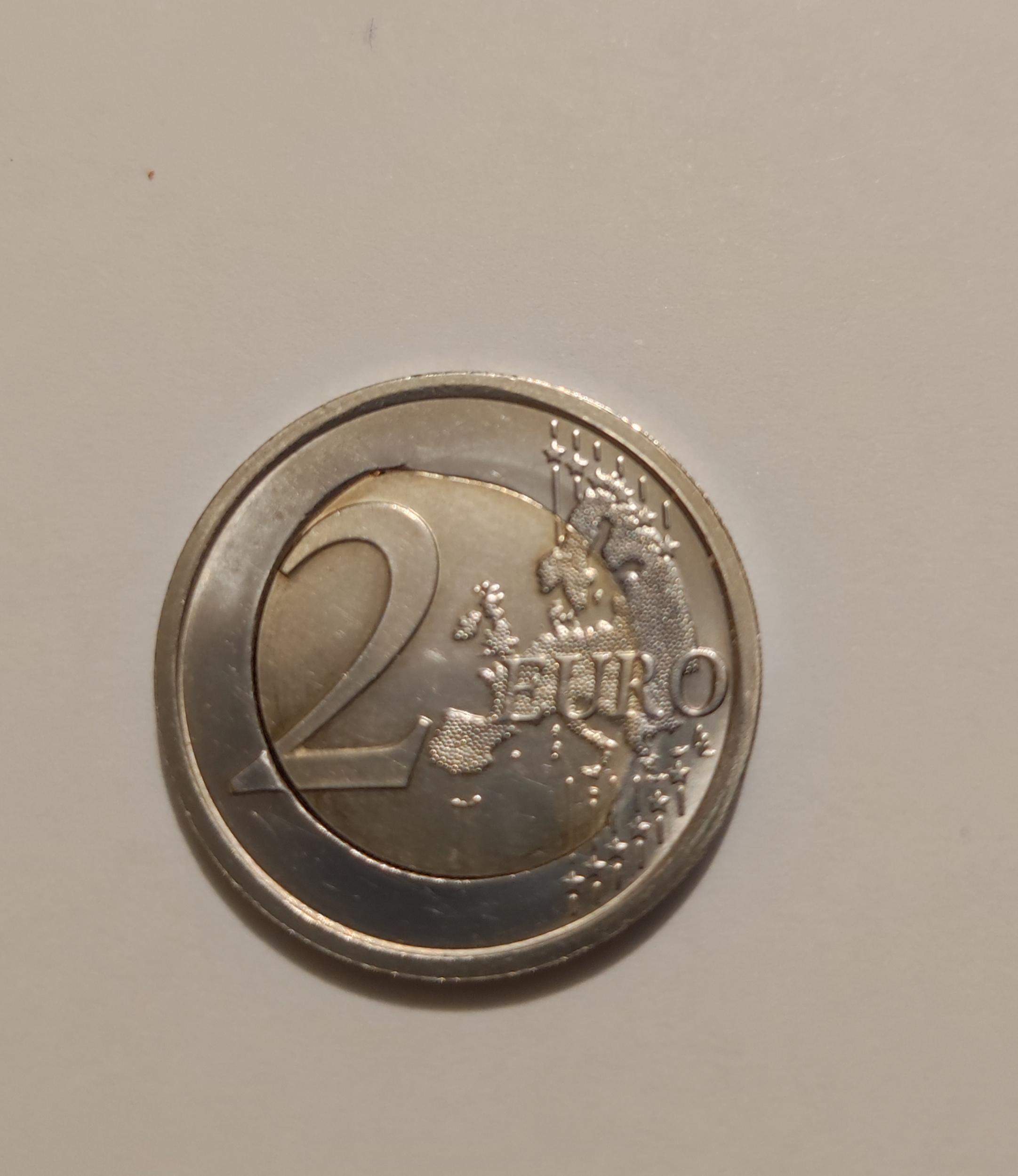 Fehlprägung italienische 2 Euromünze 2011? (Münzen)