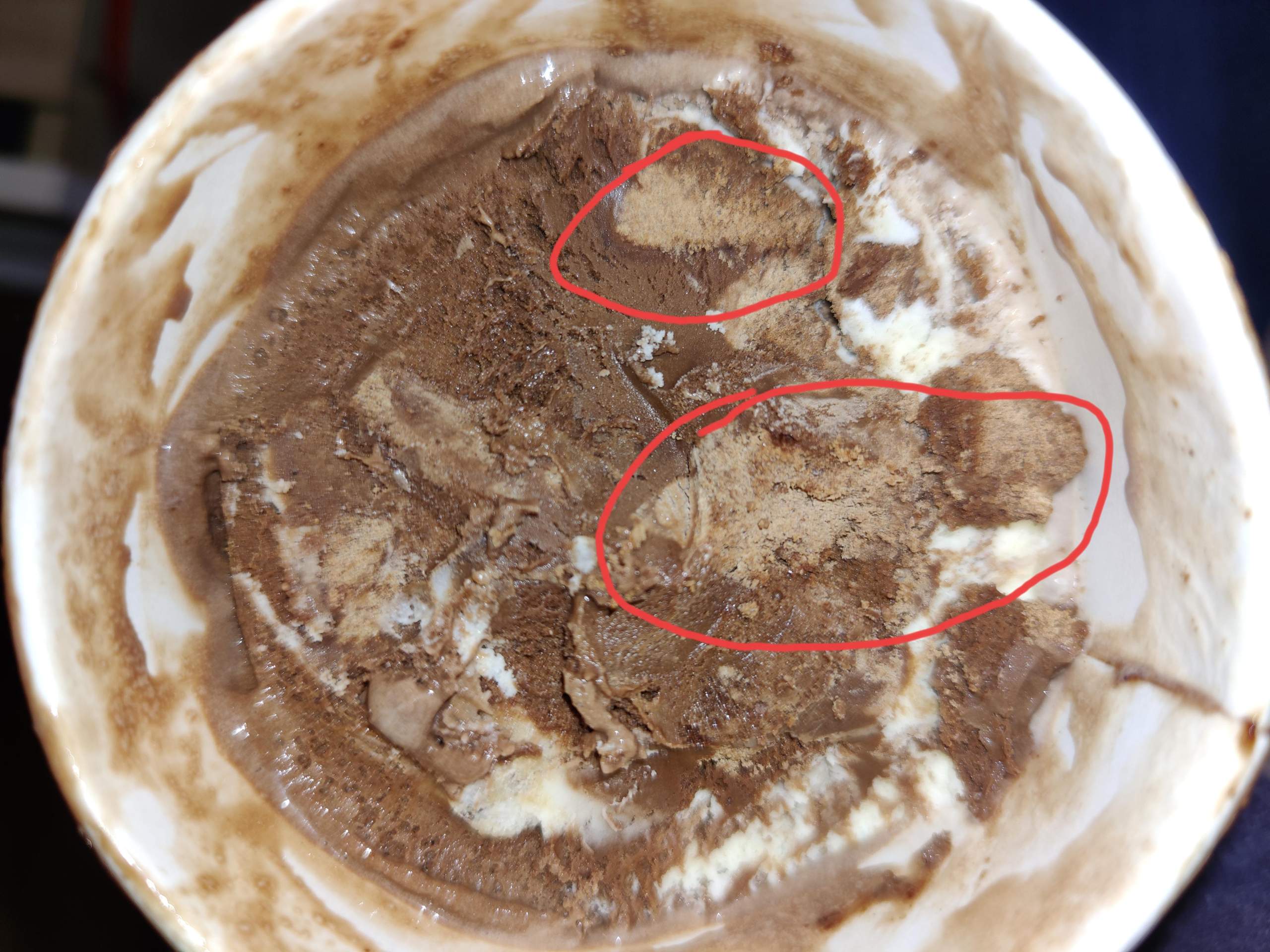 Fehlproduktion oder was ist das? (Eis)