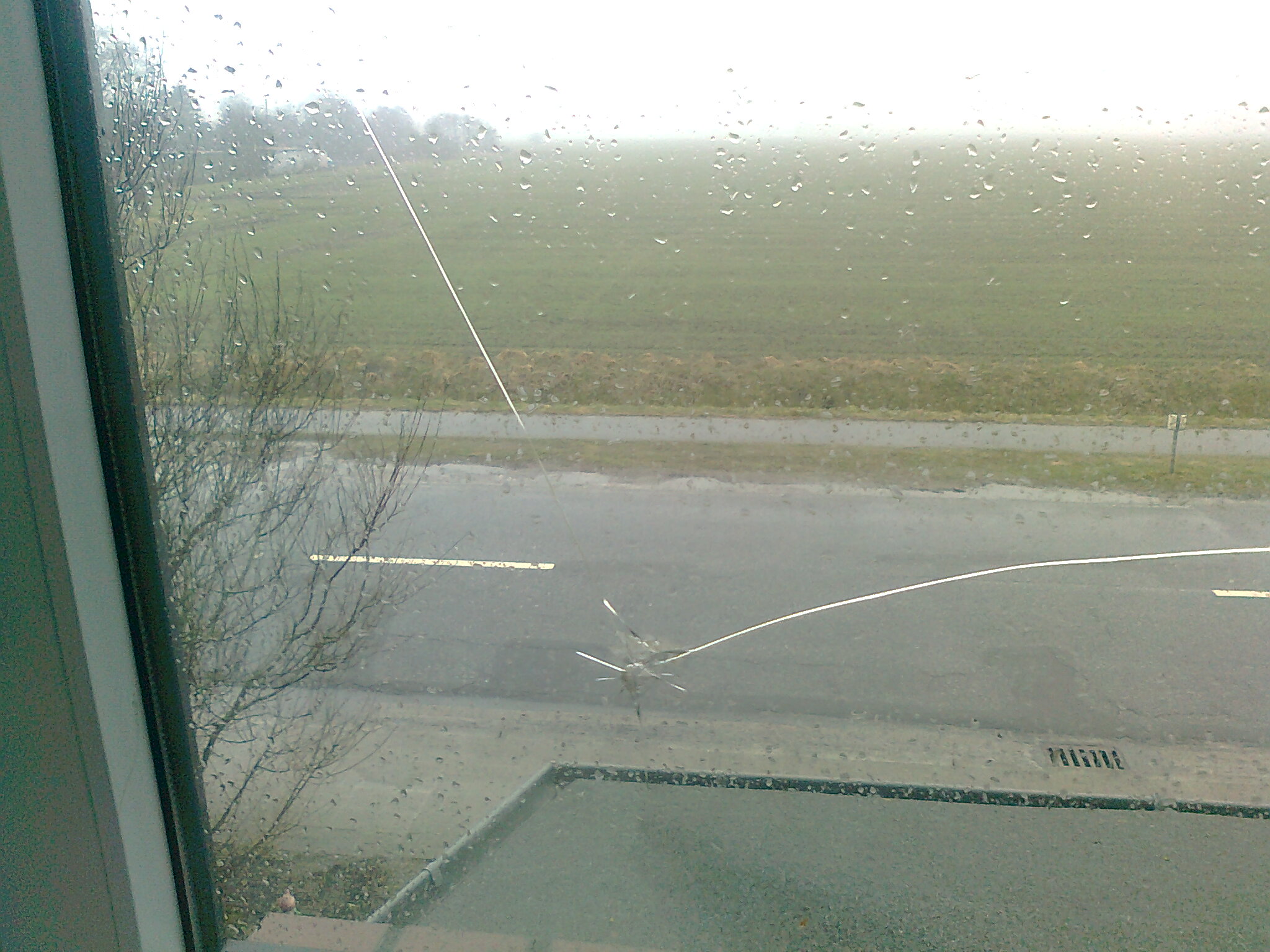 fenster hat einen riss ((((( (reparieren)