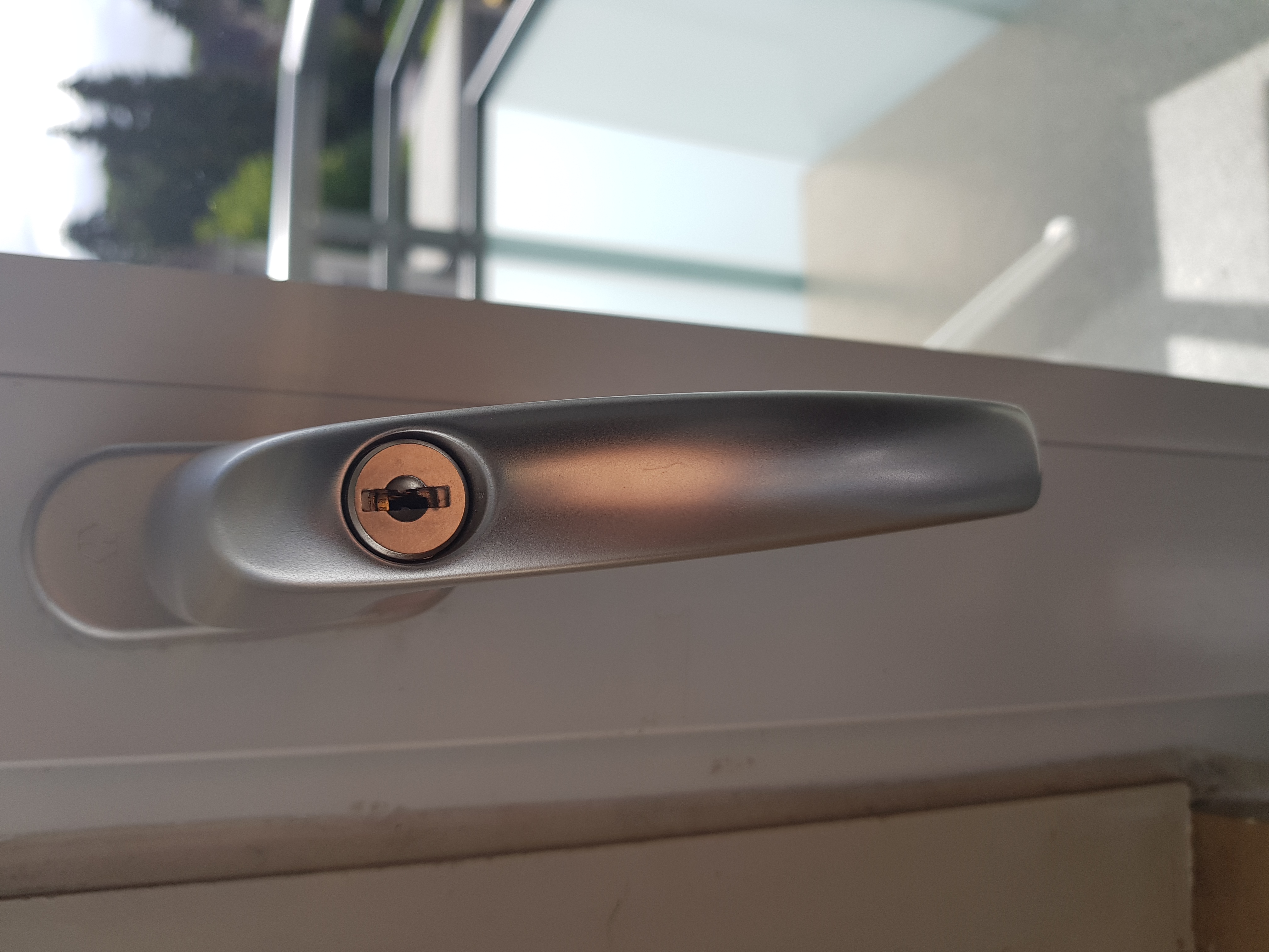 Fensterschloss öffnen ohne Schlüssel? (Computer, Schloss ...