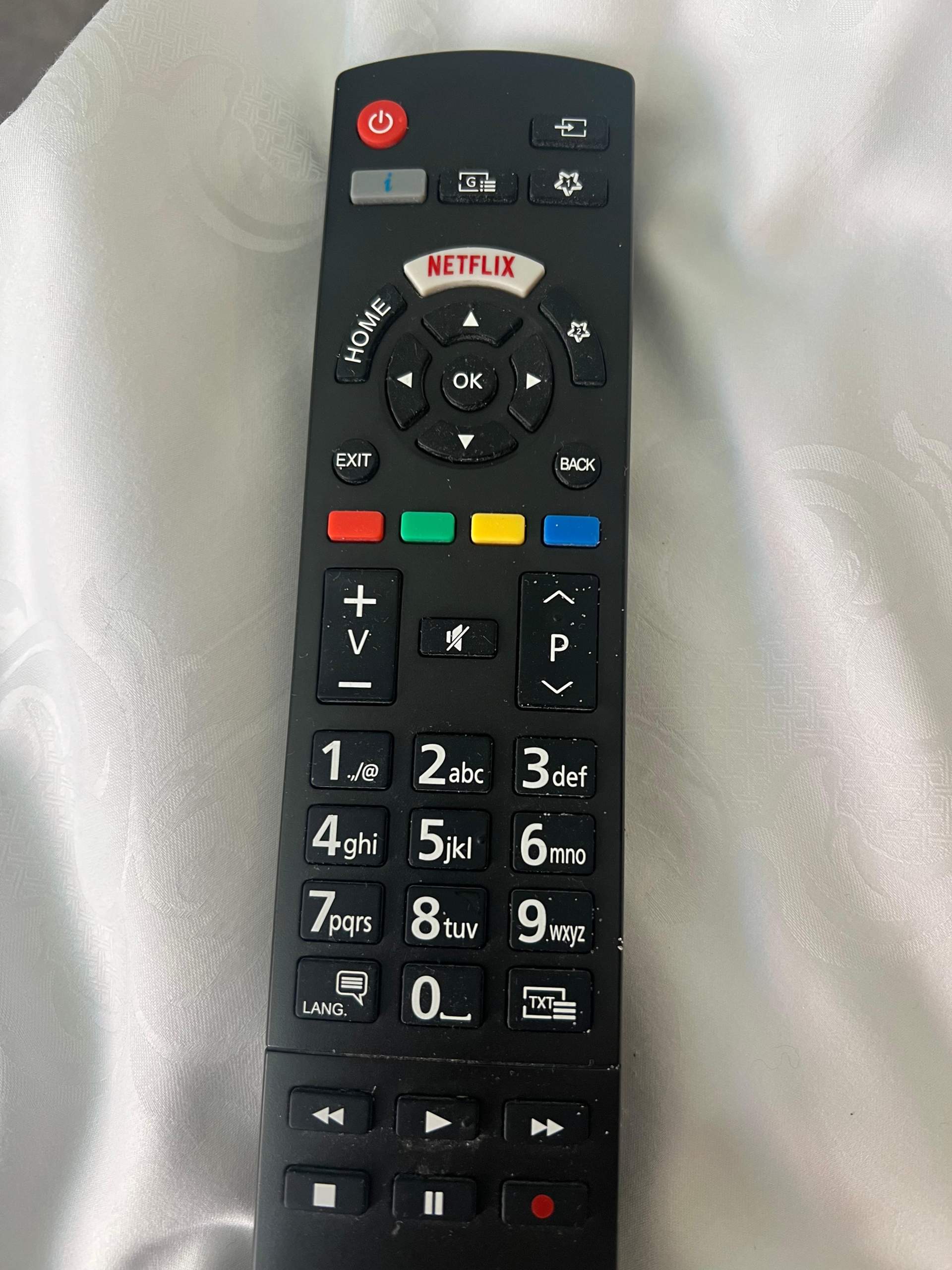 Fernbedienung Für Telefunken Smart TV RC5118 / RC5118F, Mit Netflix & YouTube Tasten